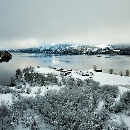 Old Pier House Hotel Форт Аугустус Екстериор снимка